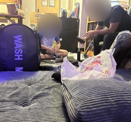 （友達の部屋で）